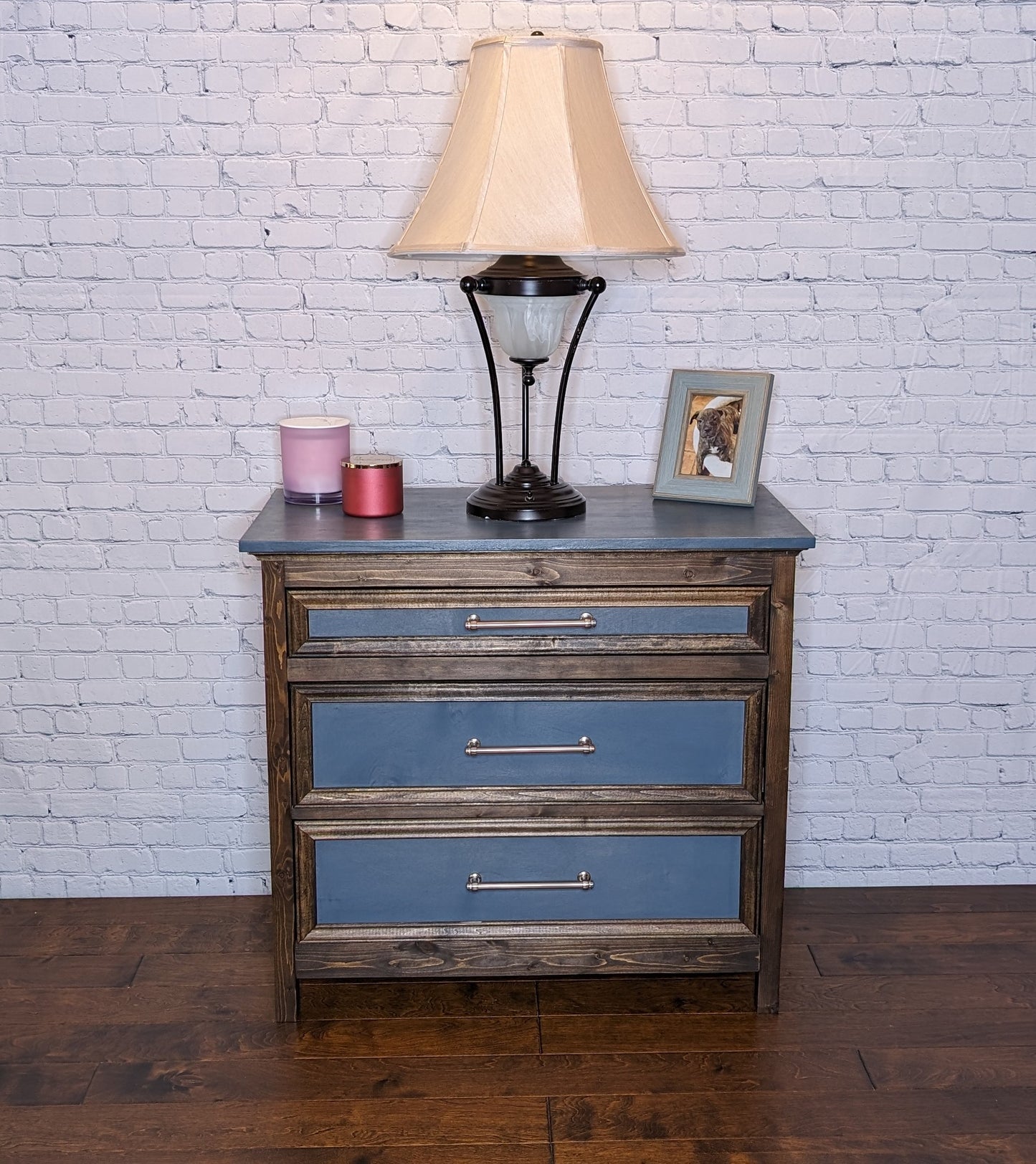 Richmond Nightstand